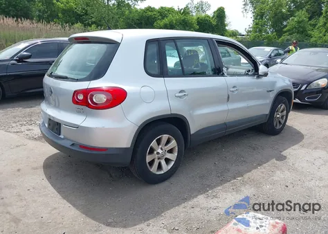 2009 Volkswagen Tiguan S z USA, uszkodzony, nr VIN WVGAV75N49W526527